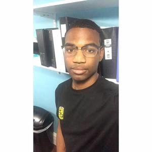 Meet your Posher, Izaiah